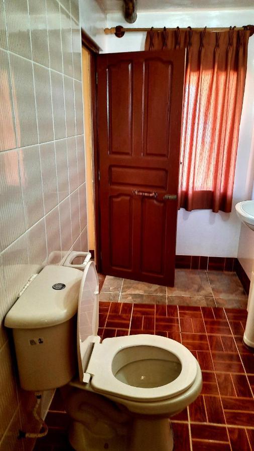 Wara Uta Lodge Comunidad Yumani Buitenkant foto